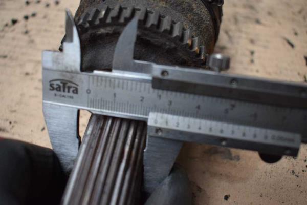 CARDAN DROIT SUZUKI SWIFT 4/2005-9/2010 ESSENCE - Vue 2